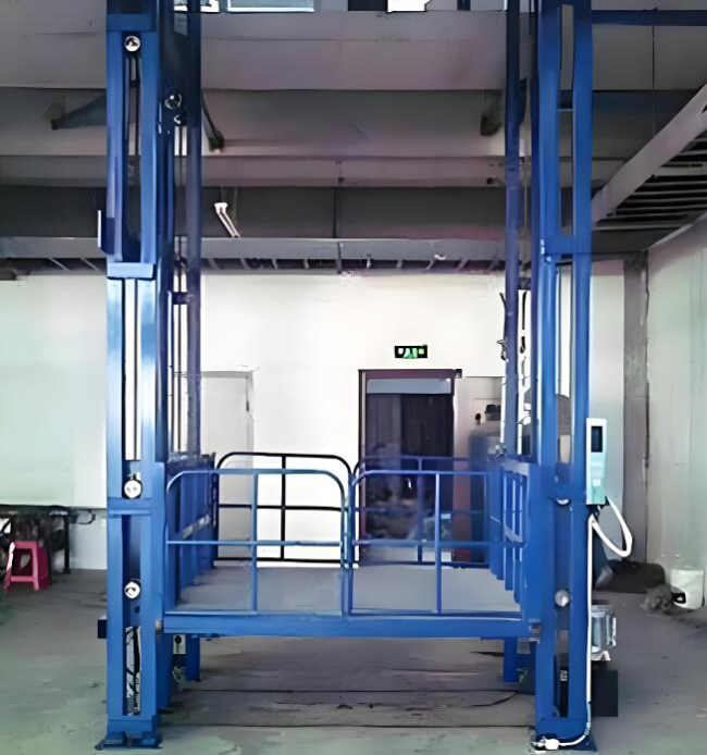 朝阳导轨式升降货梯